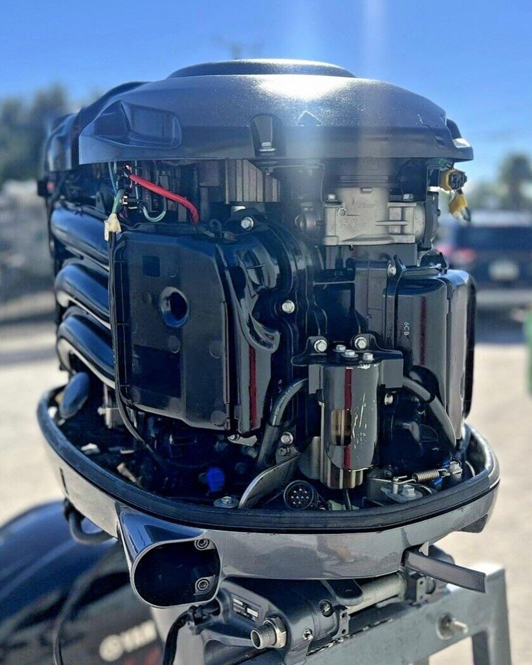 2017 Yamaha VF250 LA VMAX SHO 4 STROKE 20″ shaft OUTBOARD MOTOR - Image 3