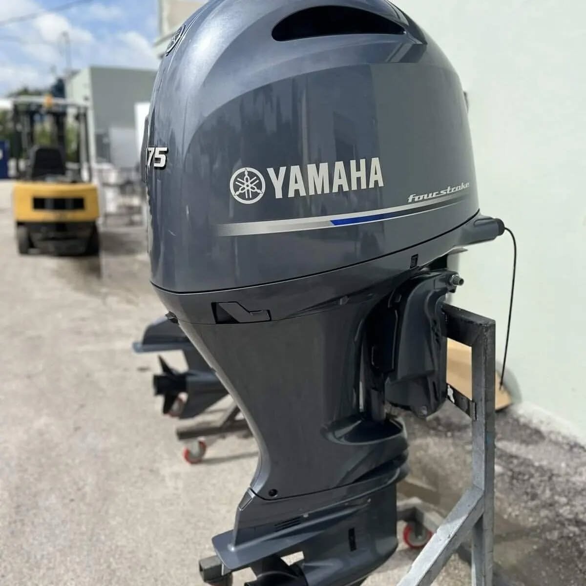 Used Yamaha In-Line 4 175HP – 25″, 2020 Model - Image 2